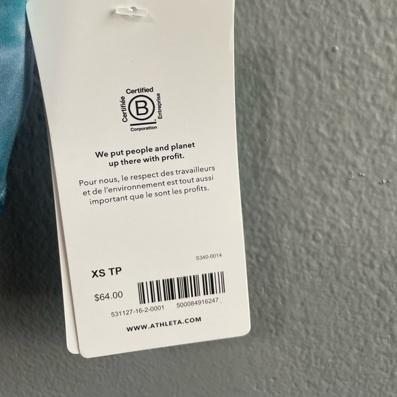 NWT Athleta Conscious Crop Printed A-C
Solarize Chrome Blue Bra. Size X-Small - Picture 7 of 7